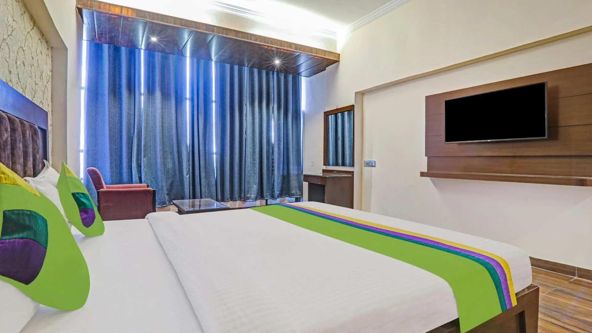 Premium Taj Homestay Near Taj Mahal Agra